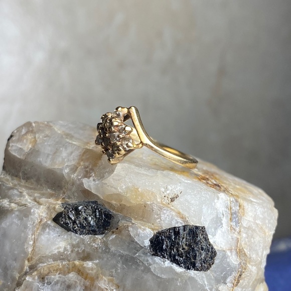 Diamond Cluster 14k Gold Bypass Ring - Picture 8 of 9